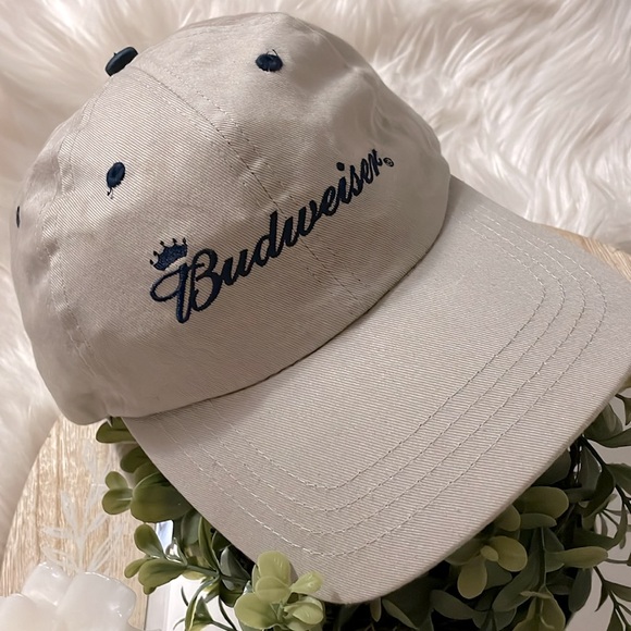 🔴BUDWEISER®️ Unisex KHAKI and Navy Blue Cap 📍Y2K📍 2005 OFFICIAL PRODUCT 🔴